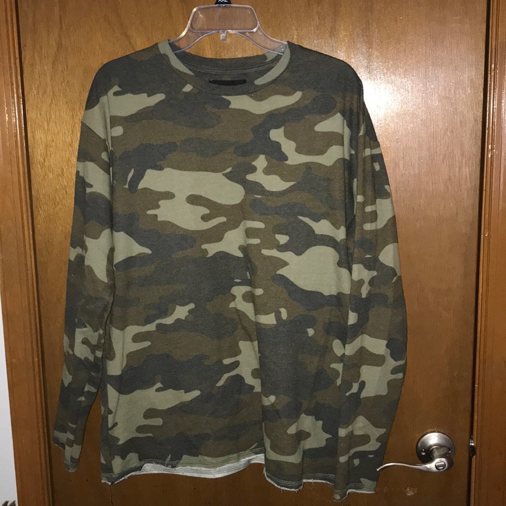 SALE‼️ Pacsun camo long sleeve
